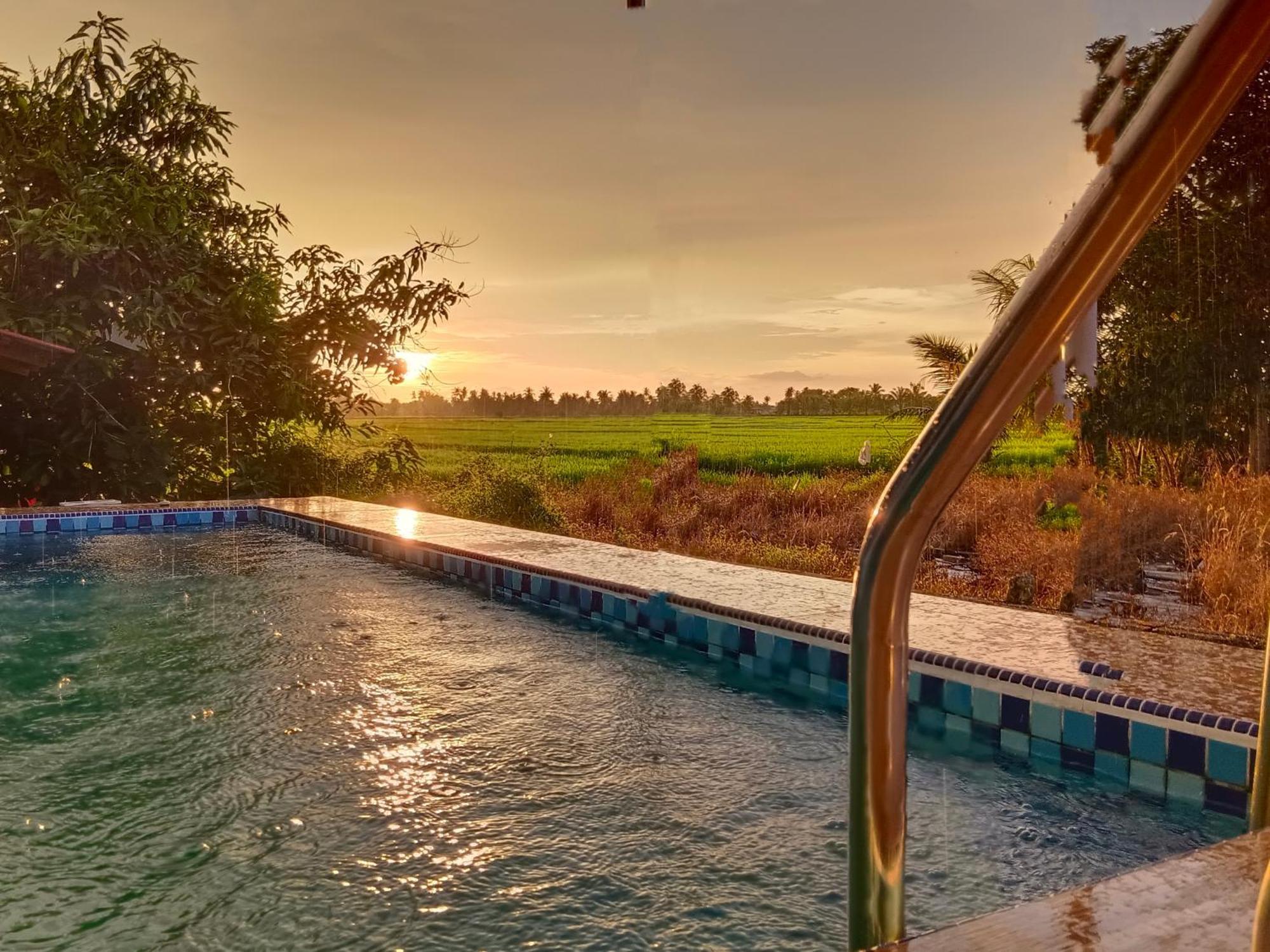 Kurau Inn Farmstay Kuala Kurau Extérieur photo